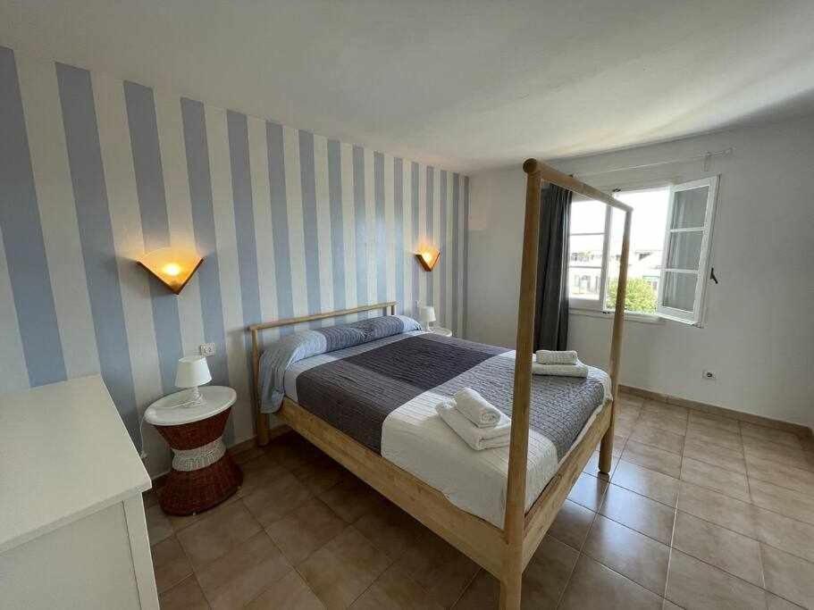 Mitjana Apartamento Con Piscina Ciutadella  Eksteriør billede