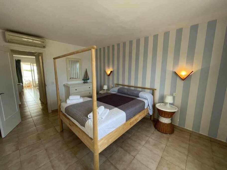 Mitjana Apartamento Con Piscina Ciutadella  Eksteriør billede